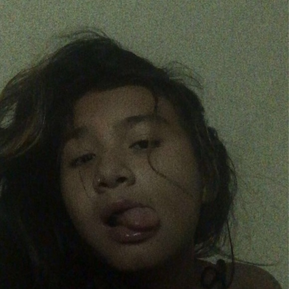 Meet your Posher, Iayana - Picture 1 of 1